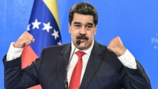 مادورو: اگر آمریکا حمله کند، ونزوئلا وارد مبارزه مسلحانه میشود مادورو: اگر آمریکا حمله کند، ونزوئلا وارد مبارزه مسلحانه میشود