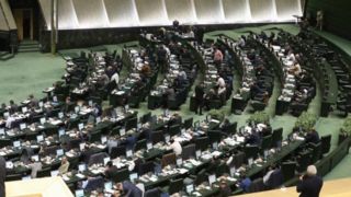 راهکار مجلس برای رفع مشکل پرداخت حق پخش تلویزیونی راهکار مجلس برای رفع مشکل پرداخت حق پخش تلویزیونی