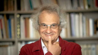 افتخاری تازه برای امین معلوف افتخاری تازه برای امین معلوف