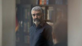 حذف تصویر پژمان جمشیدی از تبلیغات شهری حذف تصویر پژمان جمشیدی از تبلیغات شهری