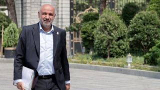 دلایل طرح استیضاح وزیر کار چیست؟