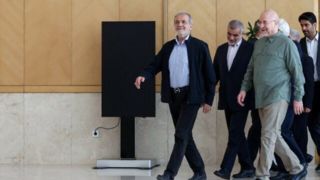 اقتصاد و معیشت؛ محور اصلی نشست غیرعلنی مجلس و دولت