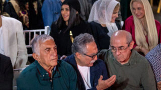 در جشن روز ملی سینما چه گذشت؟ | حرفهای بیپرده حامد بهداد و آزاده صمدی در این جشن در جشن روز ملی سینما چه گذشت؟ | حرفهای بیپرده حامد بهداد و آزاده صمدی در این جشن