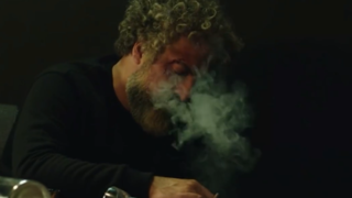 همکاری عجیب نمایش خانگی با شرکت دخانیات