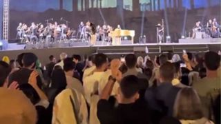 فناوری اجتماعی شادی در ایران