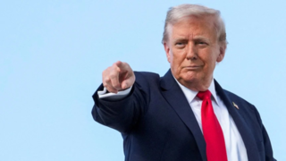 ترامپ به ناتو درباره نفت روسیه: اول تو قطع کن!