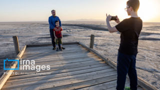 بی آبیِ دریاچه ارومیه