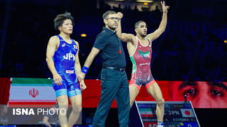 کری‌خوانی کشتی‌گیر ژاپنی: رحمان! مبارزه سومی هم هست