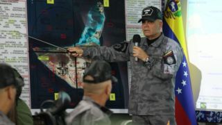 وزیر دفاع ونزوئلا: آمریکا «جنگی اعلاننشده» را در کارائیب آغاز کرده است وزیر دفاع ونزوئلا: آمریکا «جنگی اعلاننشده» را در کارائیب آغاز کرده است