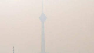 هوای تهران در وضعیت بسیار آلوده قرار دارد هوای تهران در وضعیت بسیار آلوده قرار دارد