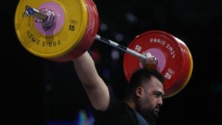 پاداش ۱.۵ میلیاردی و حقوق ۴۰ میلیونی برای طلایی‌های وزنه‌برداری ایران