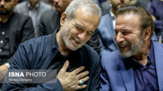 واعظی: رئیس جمهور مواضع ایران را از دریچه لزوم ثبات در خاورمیانه تبیین کند/ باید از تمامی فرصت ها هوشمندانه استفاده شود