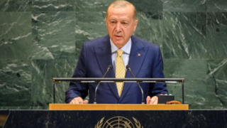 قطع میکروفن اردوغان هنگام سخنرانی درباره فلسطین و اسرائیل