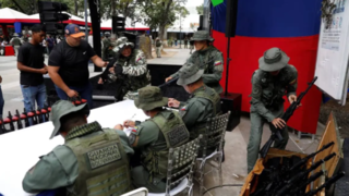 بسیج مردمی ونزوئلا برای جنگ با آمریکا