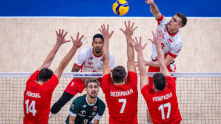 والیبال لهستان به نیمه‌نهایی رسید/ نبرد داغ با ایتالیا این‌بار در قهرمانی جهان