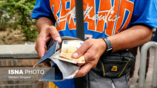 بازار ارز بدون خریدار و فروشنده ماند...