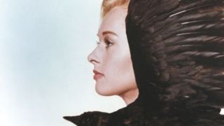 روایت نبوغ ملکه رمزآلود