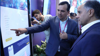 دکتر اخلاقی: بانک تجارت آماده توسعه همکاری با فین تک‌ها است