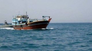 توحیدیپور: ۳ شناور با ۷۰ هزار لیتر گازوئیل در آبهای هرمزگان توقیف شد توحیدیپور: ۳ شناور با ۷۰ هزار لیتر گازوئیل در آبهای هرمزگان توقیف شد