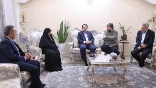 بانک صادرات ایران با تقدیم ۹۶ شهید نماد ایستادگی در کنار مردم است / آغاز افتخارآمیز تدوین تاریخ شفاهی شهدای بانک صادرات ایران بانک صادرات ایران با تقدیم ۹۶ شهید نماد ایستادگی در کنار مردم است / آغاز افتخارآمیز تدوین تاریخ شفاهی شهدای بانک صادرات ایران