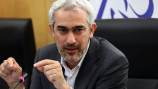 وزیر اقتصاد: گمرکات کشور باید فوری هوشمند شوند