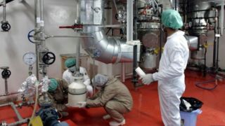 ستون استقلال و عزت ایران