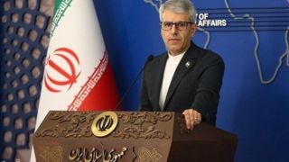 واکنش بقائی به اعتراف رسانههای غربی به حمله پهپادی رژیم صهیونیستی به کاروان صمود واکنش بقائی به اعتراف رسانههای غربی به حمله پهپادی رژیم صهیونیستی به کاروان صمود