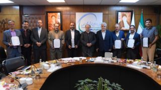 انعقاد ۲ قرارداد با دانشگاه‌های تهران و صنعتی شریف/ رونمایی از ۷ پروژه فناورانه‌ای که از سوی صندوق سرمایه‌گذاری خطرپذیر خلیج‌فارس تأمین مالی می‌شوند
