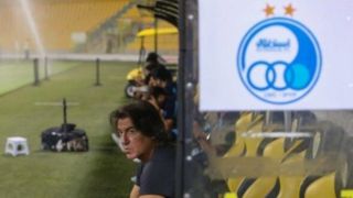 خشم ساپینتو از تصمیمات داور بازی