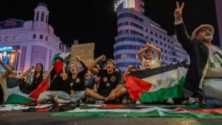 تظاهرات گسترده حامیان فلسطین در مادرید تظاهرات گسترده حامیان فلسطین در مادرید