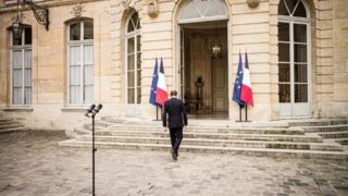 در فرانسه چه خبر است؟