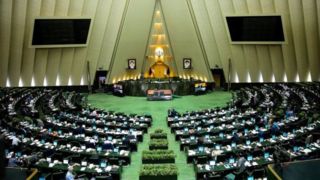 نمایندگان مجلس خواستار اهدای نشان خدمت به علیرضا دبیر شدند