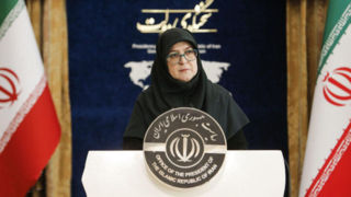 مهاجرانی: گرانی را گردن می‌گیریم 