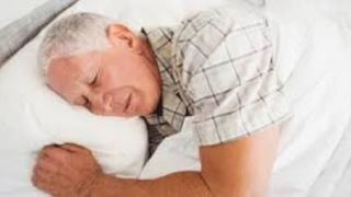 نخوابیدن، مغز را یک‌سال پیرتر می‌کند