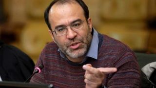 طغیانی: چندنرخی بودن ارز رانت ایجاد می‌کند