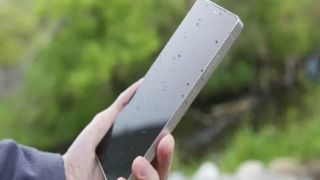 گوگل و اپل به مکالمات خصوصیمان گوش میدهند؟ گوگل و اپل به مکالمات خصوصیمان گوش میدهند؟