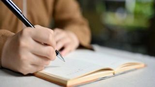 نوشتن مانند ازدواج کردن است! نوشتن مانند ازدواج کردن است!