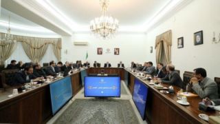 عارف: در بدنه حاکمیتی نباید پایبند نام‌ها و جایگاه‌ها باشیم