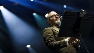 واکنش رسانه انگلیسی زبان به اجرای علیرضا قربانی/صدایی که مرزها را درنوردید واکنش رسانه انگلیسی زبان به اجرای علیرضا قربانی/صدایی که مرزها را درنوردید