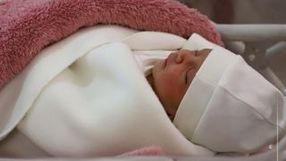 کاهش ۹ درصدی آمار ولادتها در ۳ ماه نخست سال/ میانگین سن اولین فرزندآوری ایرانیها اعلام شد کاهش ۹ درصدی آمار ولادتها در ۳ ماه نخست سال/ میانگین سن اولین فرزندآوری ایرانیها اعلام شد