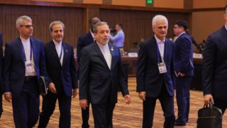 عراقچی در اوگاندا/ تاکید بر اصول بنیادین «عدم تعهد» در فضای تهدیدات جدید جهانی عراقچی در اوگاندا/ تاکید بر اصول بنیادین «عدم تعهد» در فضای تهدیدات جدید جهانی