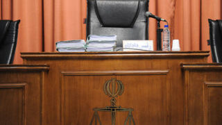 یک نماینده سابق و یک نماینده فعلی مجلس به حبس تعلیقی محکوم شدند