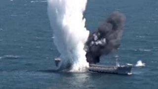 مهر؛ نفتکش مورد حمله ارتباطی با ناوگان کشتیرانی ایران ندارد مهر؛ نفتکش مورد حمله ارتباطی با ناوگان کشتیرانی ایران ندارد