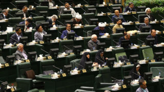 مجلس پیگیر ساماندهی اتباع با قوانین سختگیرانهتر از گذشته است مجلس پیگیر ساماندهی اتباع با قوانین سختگیرانهتر از گذشته است