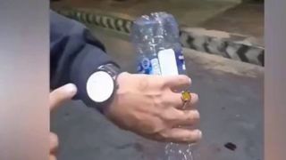 برخی پمپبنزینها خود بنزین را به اسم مکمل به مردم فروشند! برخی پمپبنزینها خود بنزین را به اسم مکمل به مردم فروشند!