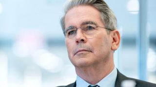 آمریکا: تحریمها علیه روسیه را بطور قابل توجهی افزایش خواهیم داد آمریکا: تحریمها علیه روسیه را بطور قابل توجهی افزایش خواهیم داد