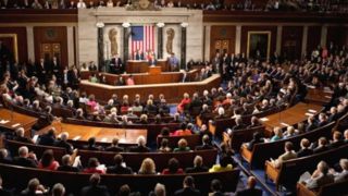 فشار کنگره آمریکا بر دولت برای افشای جزئیات حملات به قایقهای ونزوئلایی فشار کنگره آمریکا بر دولت برای افشای جزئیات حملات به قایقهای ونزوئلایی