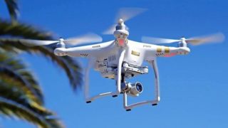 چرا آمریکا هنوز فاقد صنعت پهپادی مصرفی است؟/ چین گوی سبقت را ربوده است