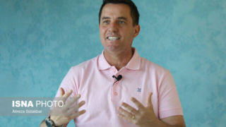 اوسمار ویرا رسماً سرمربی پرسپولیس شد