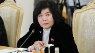 وزیر خارجه کرهشمالی: در تقویت قابلیتهای دفاعی خود تردید نمیکنیم وزیر خارجه کرهشمالی: در تقویت قابلیتهای دفاعی خود تردید نمیکنیم